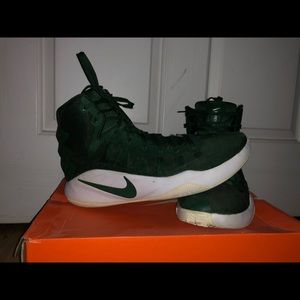 2016 Nike Hyperdunk High Top With Original laces